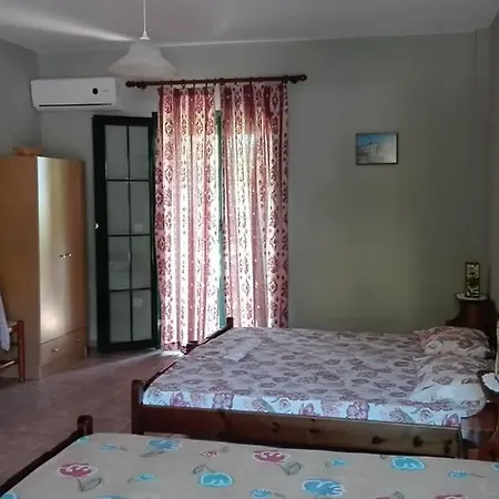 Anastasis Apartment *
