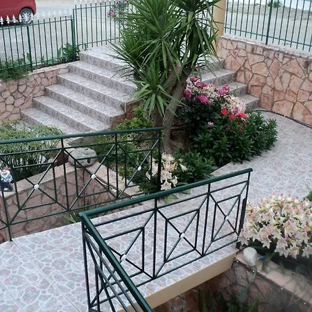 Anastasis Apartamento *
